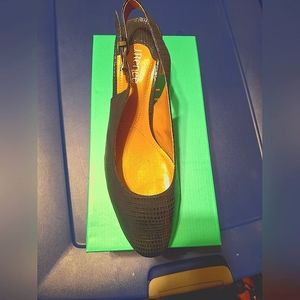 J.Renee Navy Blue Lizard Print Pumps. Size 12 M  2 inch heel.